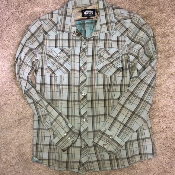 Vans Tops - Vans Women’s Button-up Size L